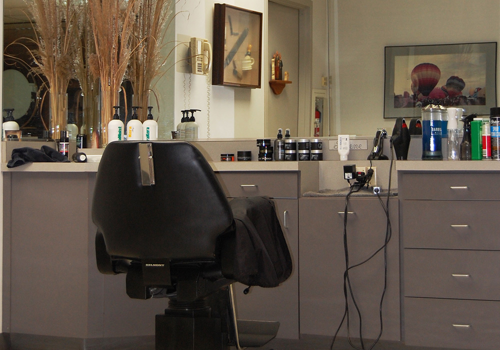 mens barber / hair salon serving Mt. Laurel, Moorestown,